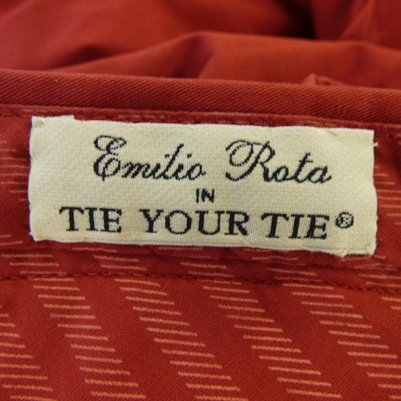 ロータ tie your tie パンツ