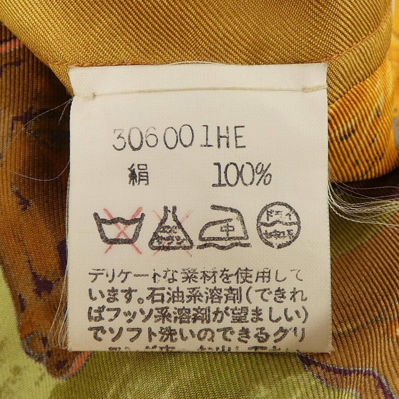 エルメス シルクシャツ