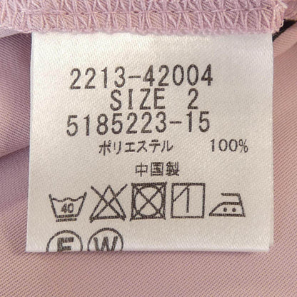 クイーンズコート トップス