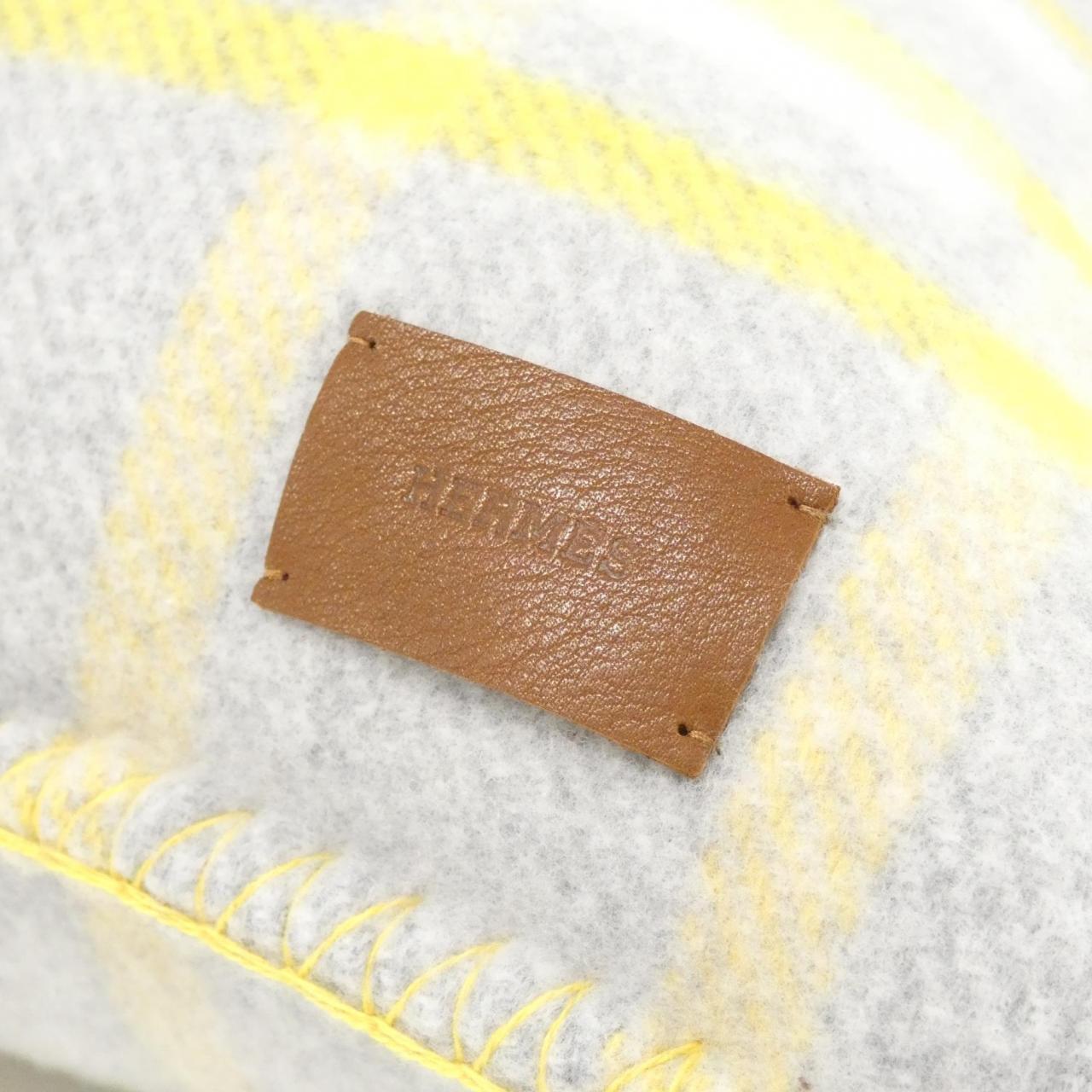 エルメス エシェル ウール クッション