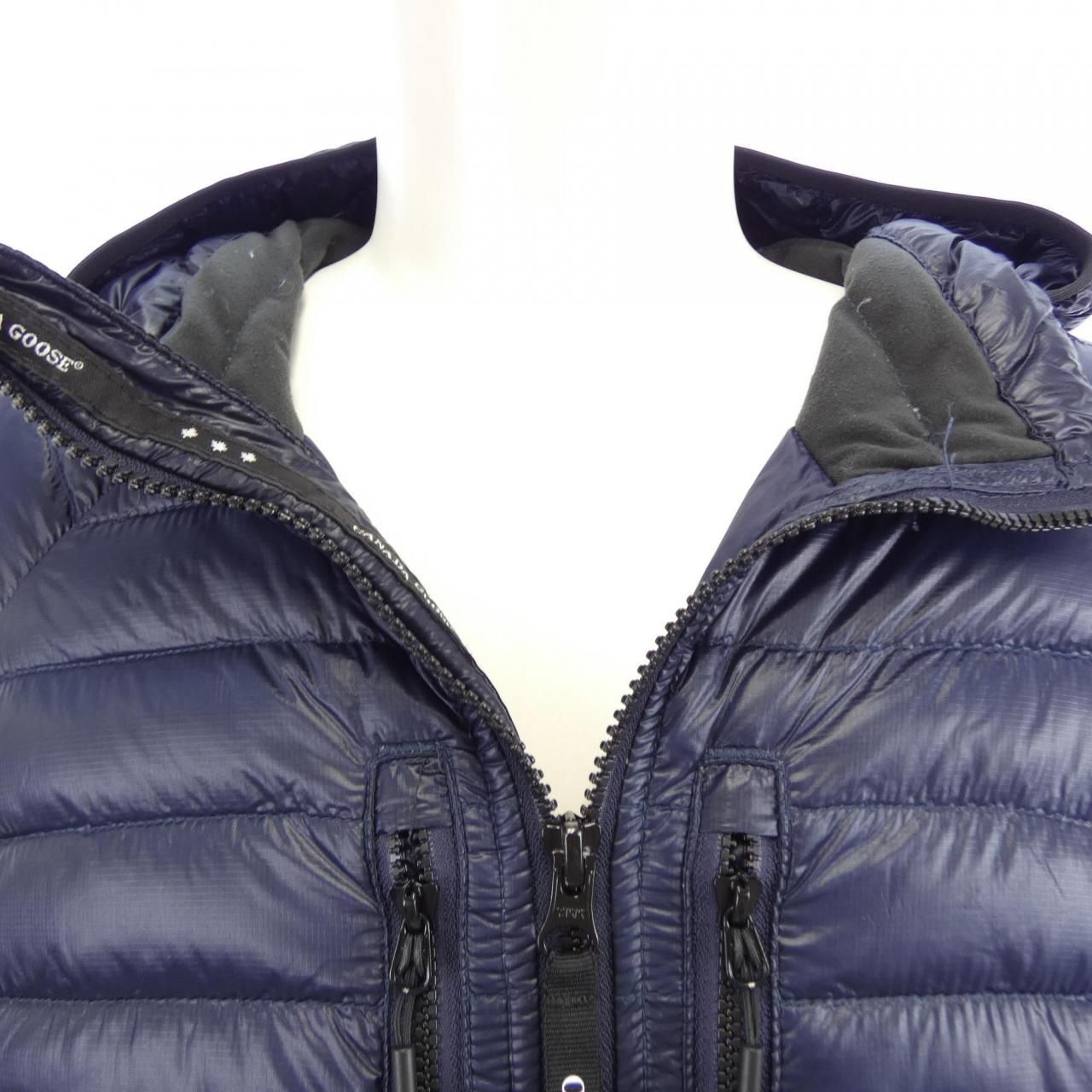 カナダグース HYBRIDGE LITE TECH HOODY ダウンジャケット
