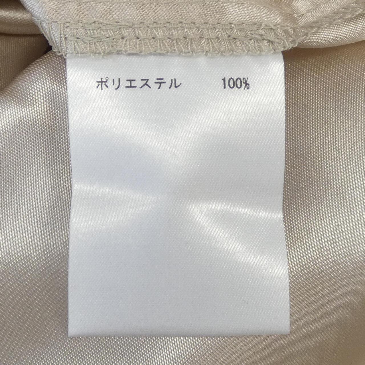 アルアバイル トップス
