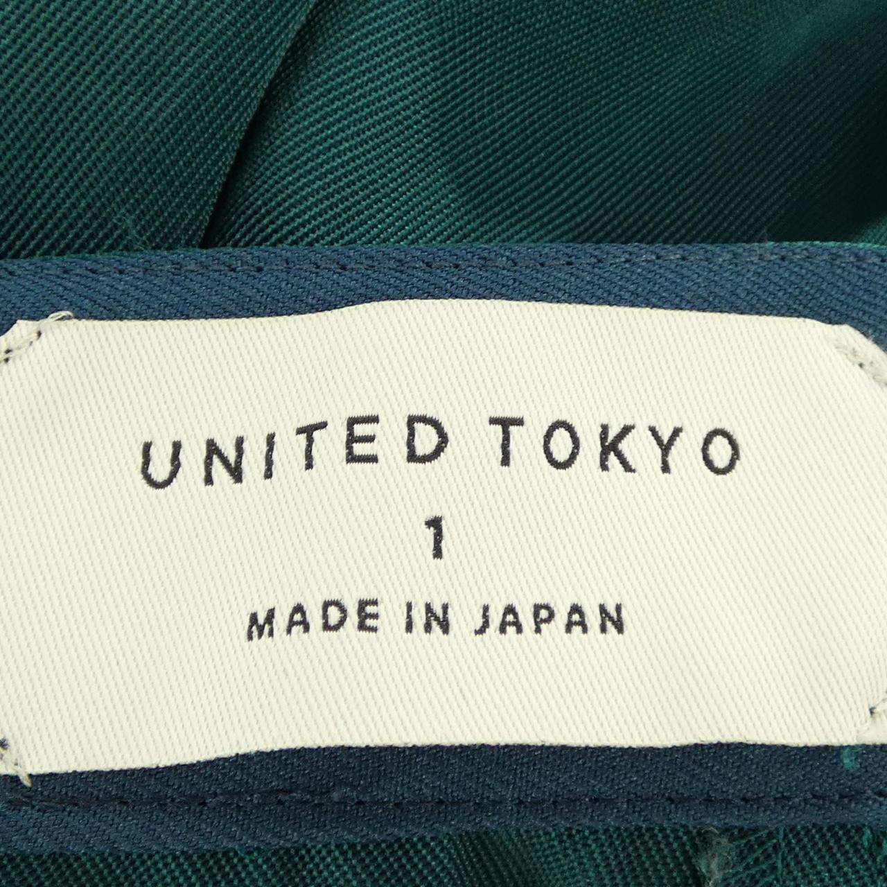 ユナイテッドトウキョウ スカート