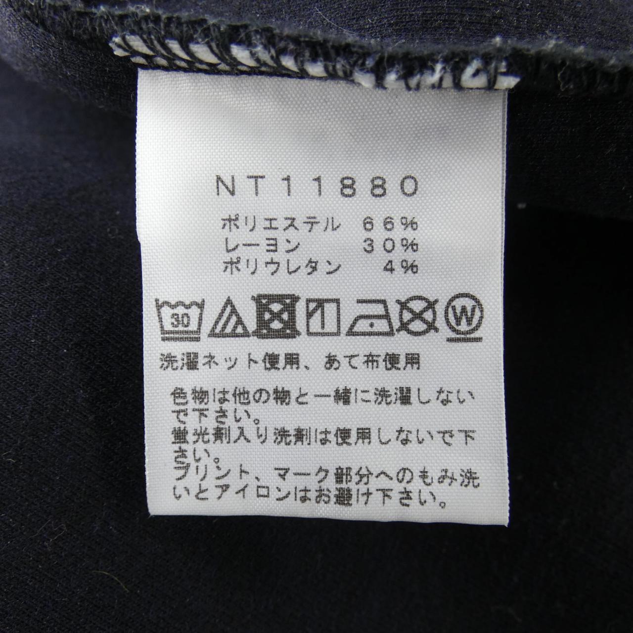 ザノースフェイス パーカー