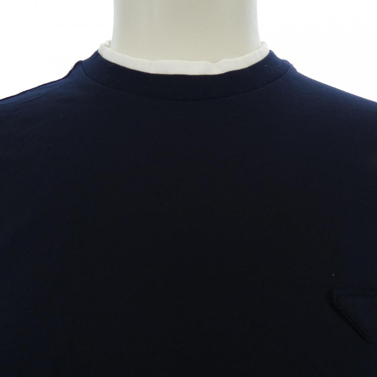プラダ トライアングルロゴ コットンTシャツ