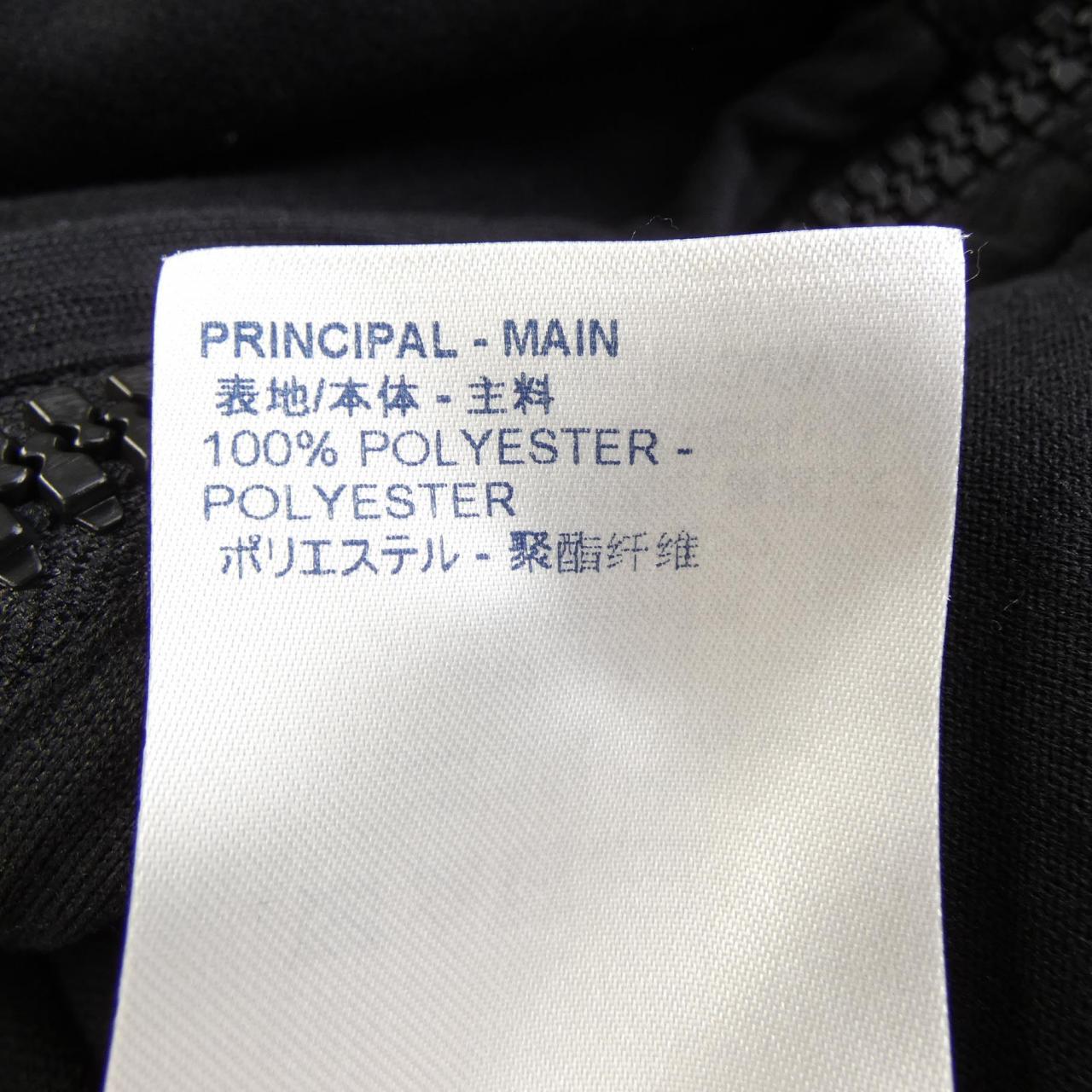 ルイヴィトン ブルゾン