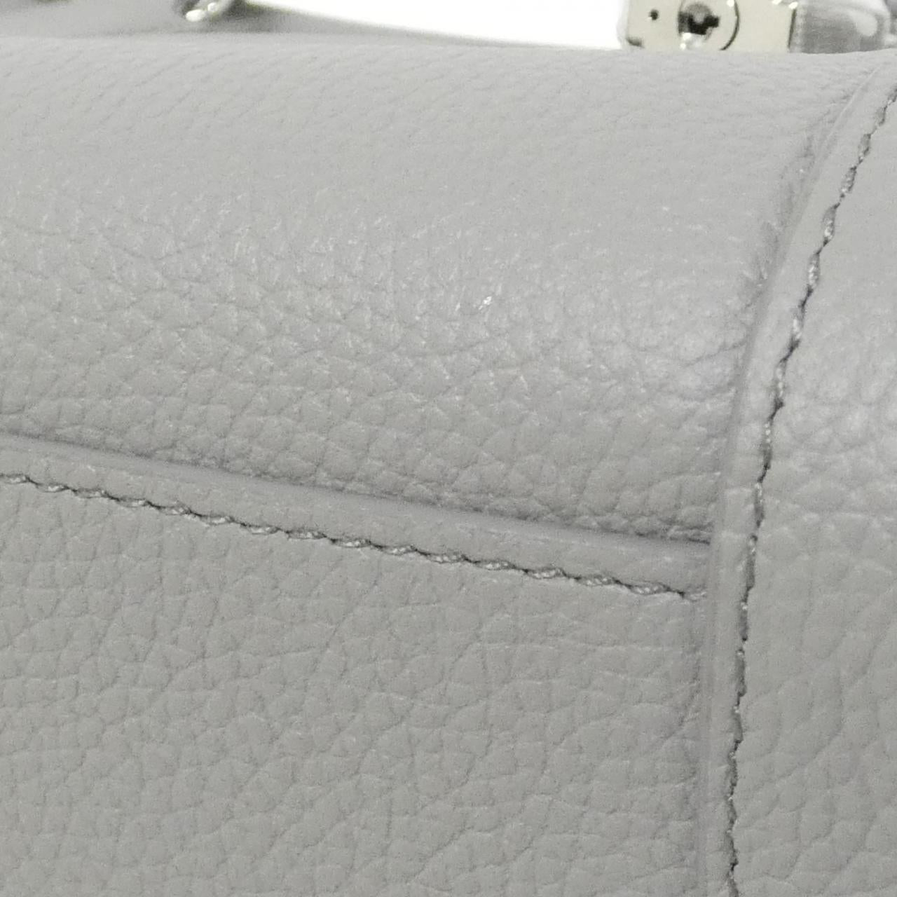 ロエベ アマソナ カーフ ハンドバッグ