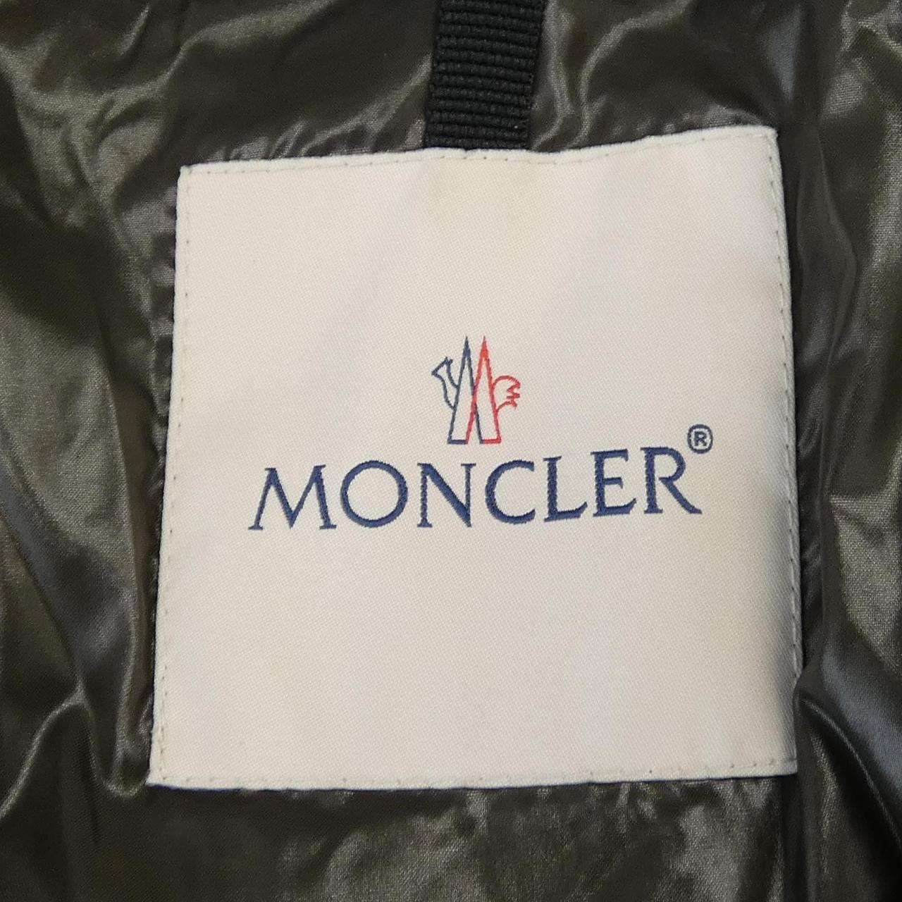 モンクレール MONTCLA ダウンジャケット