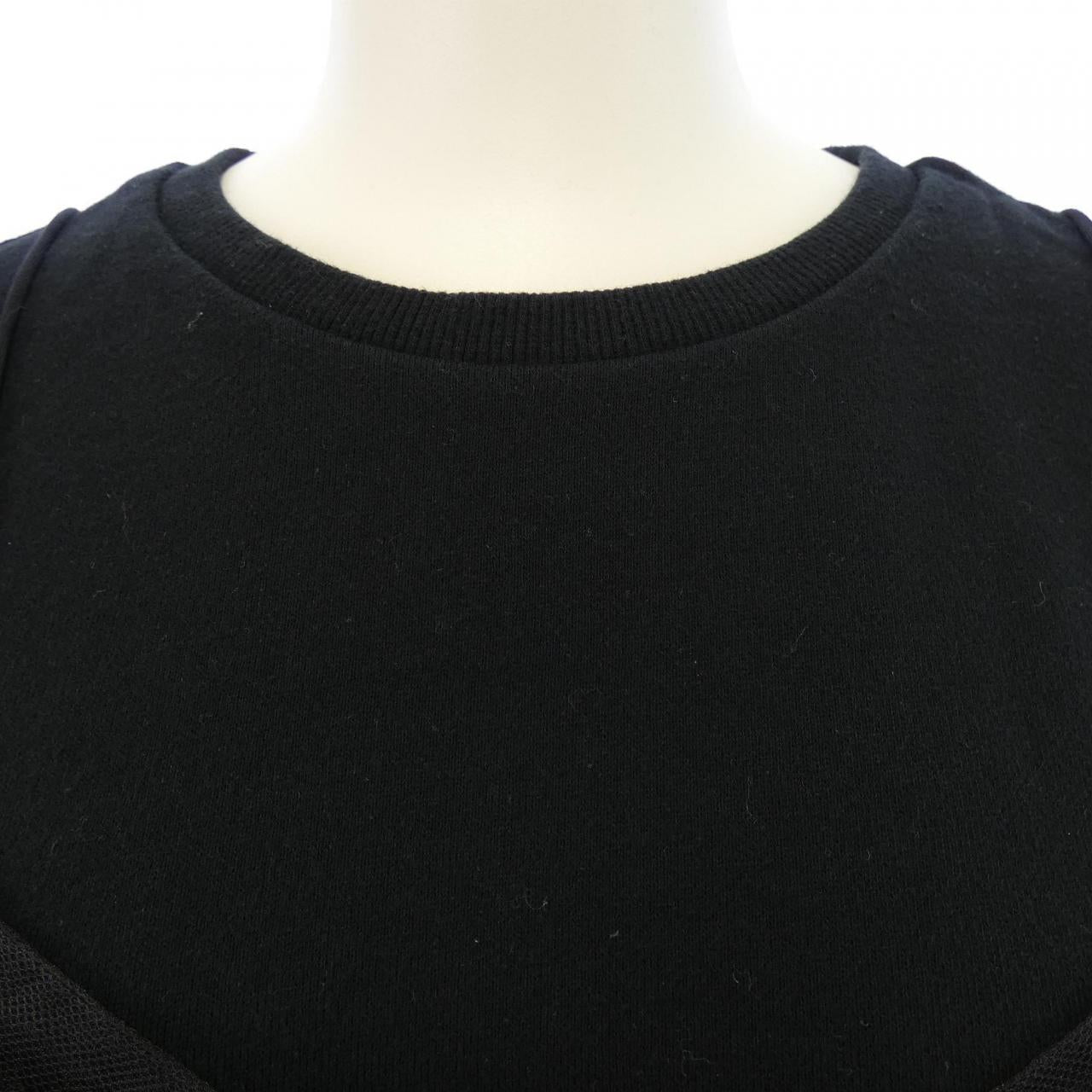 ブルーレーベルクレストブリッジ トップス
