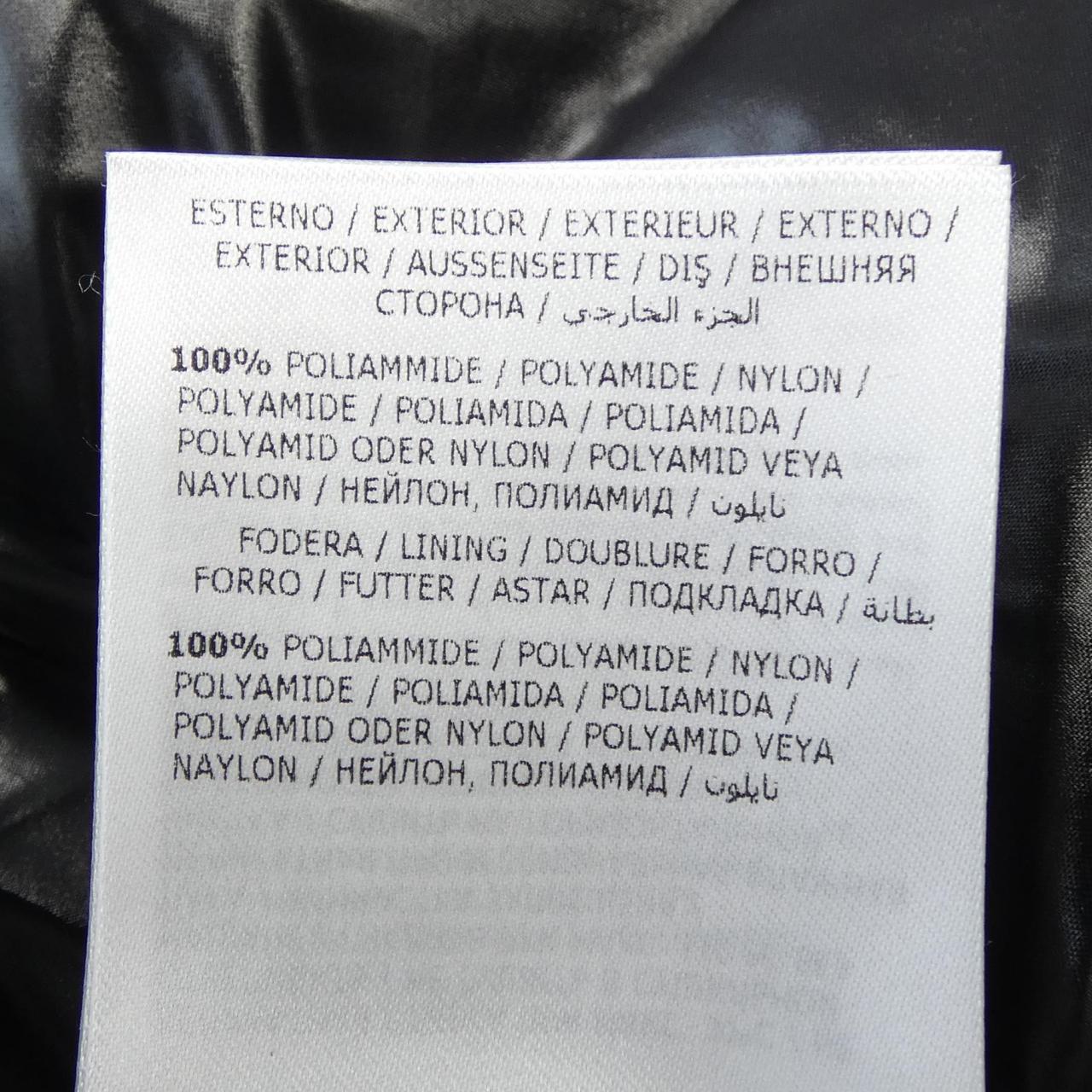 モンクレール AGNEAUX ダウンベスト