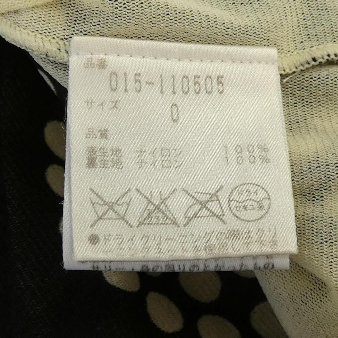 ヴィヴィアンタム ニットトップス