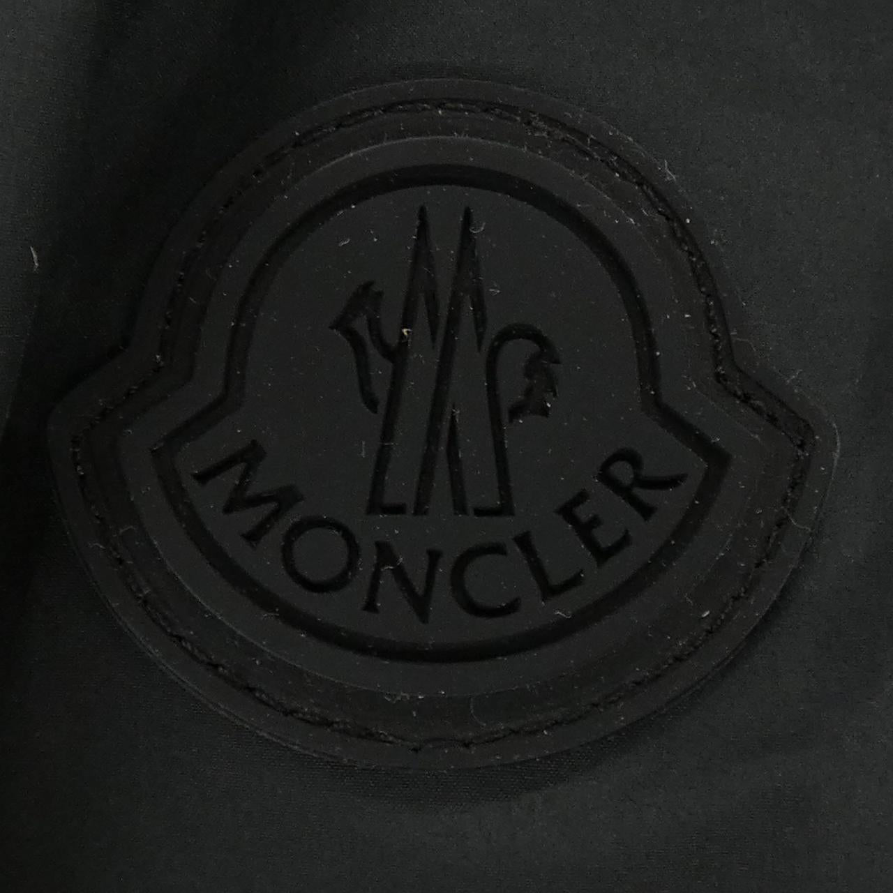 モンクレール AUXONNE ジャケット