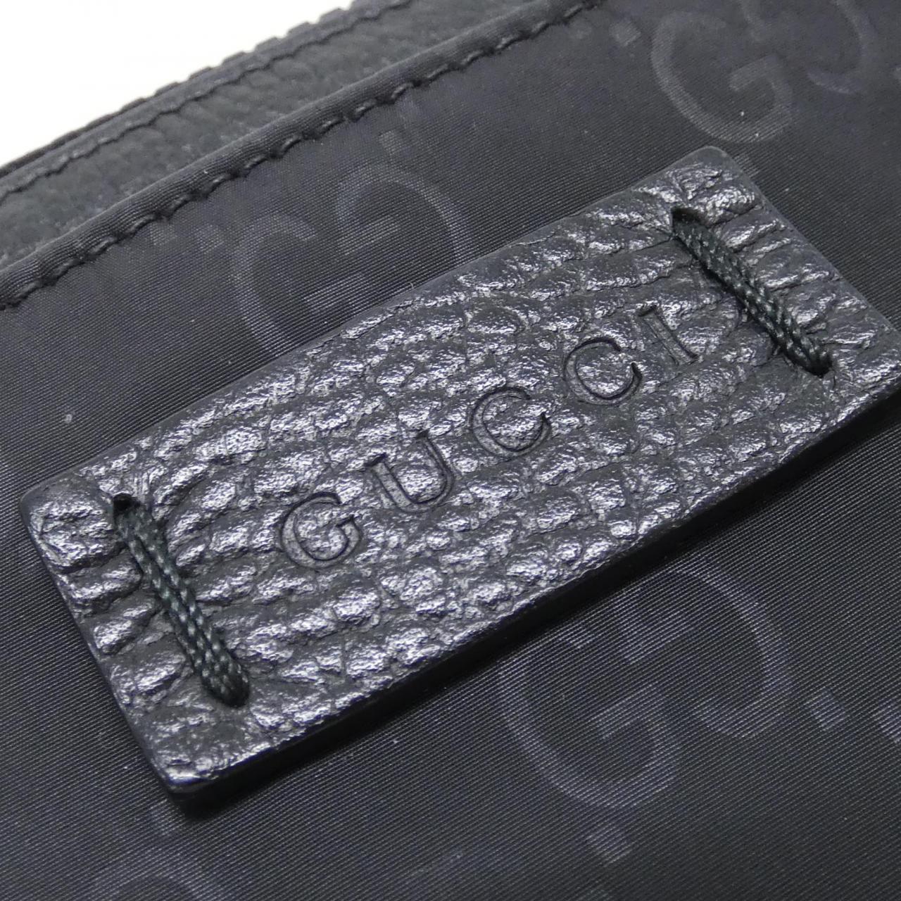 グッチ GG柄ナイロンショルダーバッグ