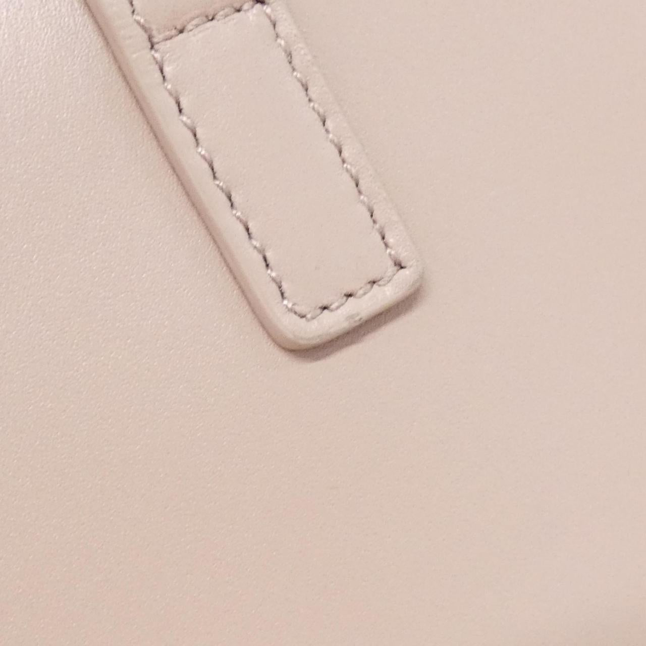 イヴサンローラン LE 5 A 7 MINI カーフ ショルダーバッグ