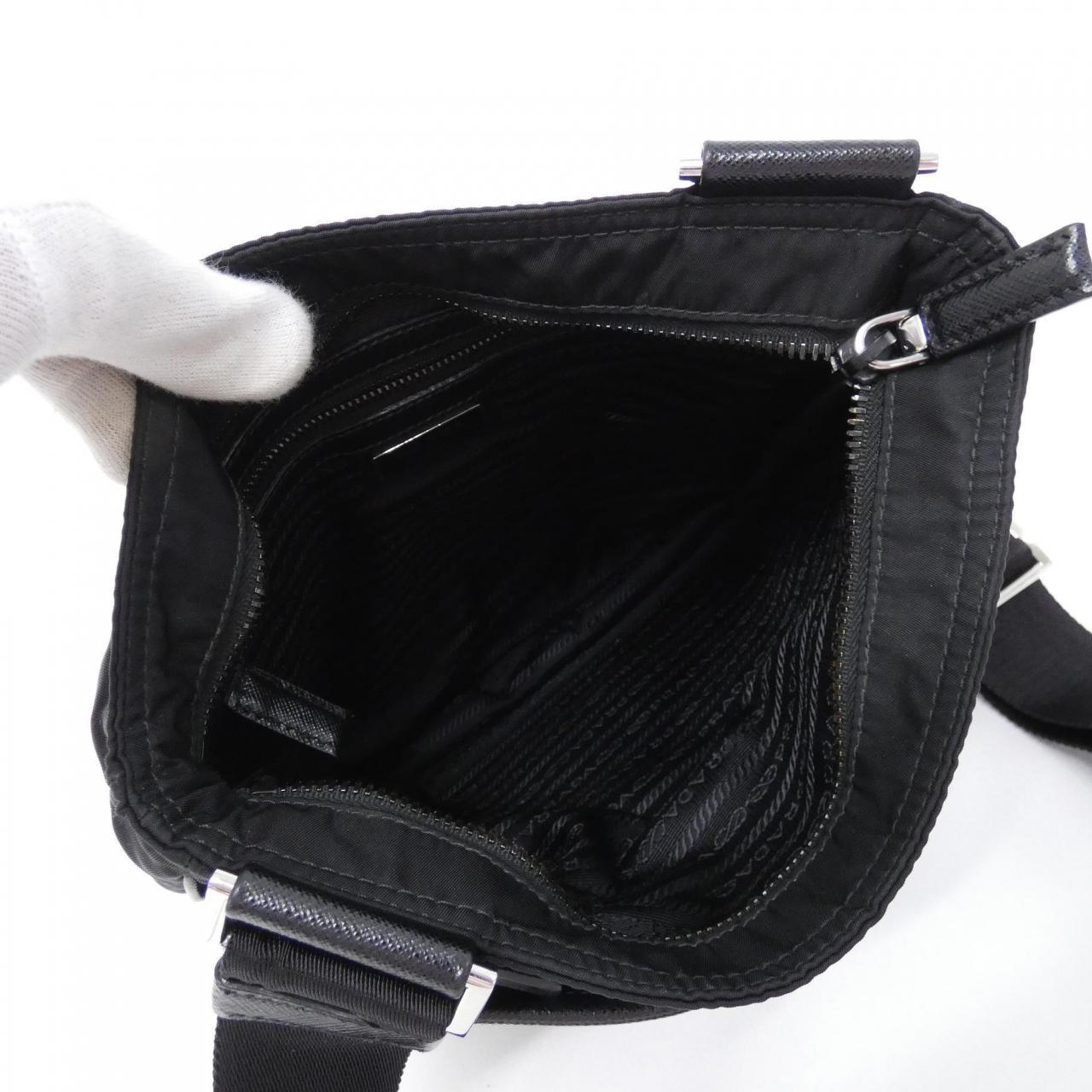 プラダ TESSUTO SAFFIANO ショルダーバッグ
