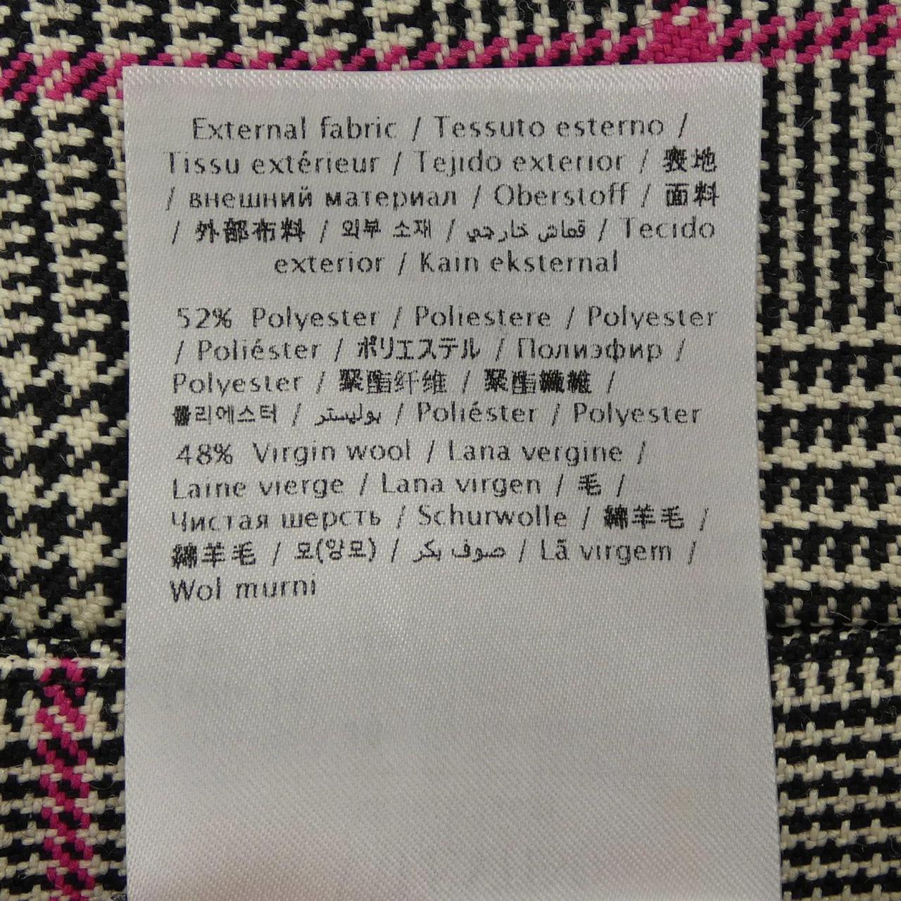 レッドヴァレンティノ ショートパンツ