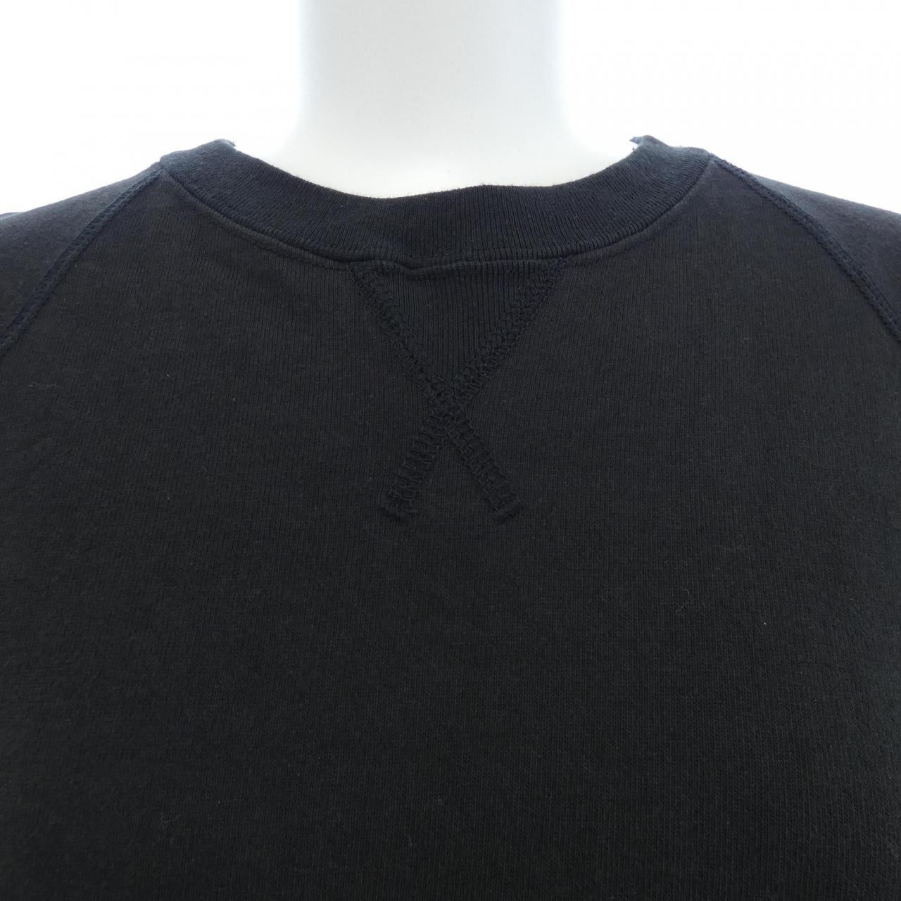 ヨリ コットンTシャツ