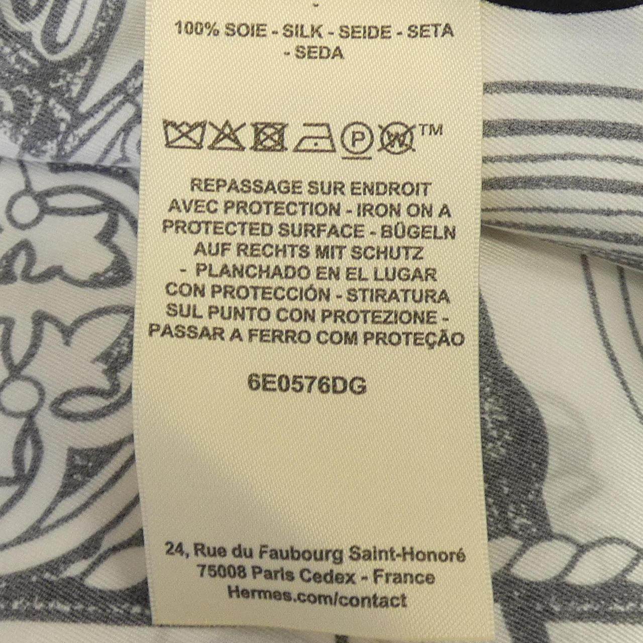 エルメス フェロヌリーリミックス シルクワンピース