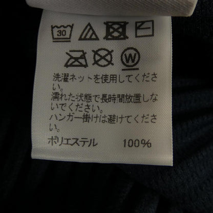 オムプリッセイッセイミヤケ トップス