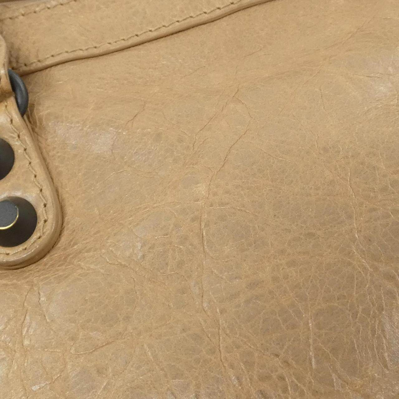 バレンシアガ ルシティスモール ラム バッグ