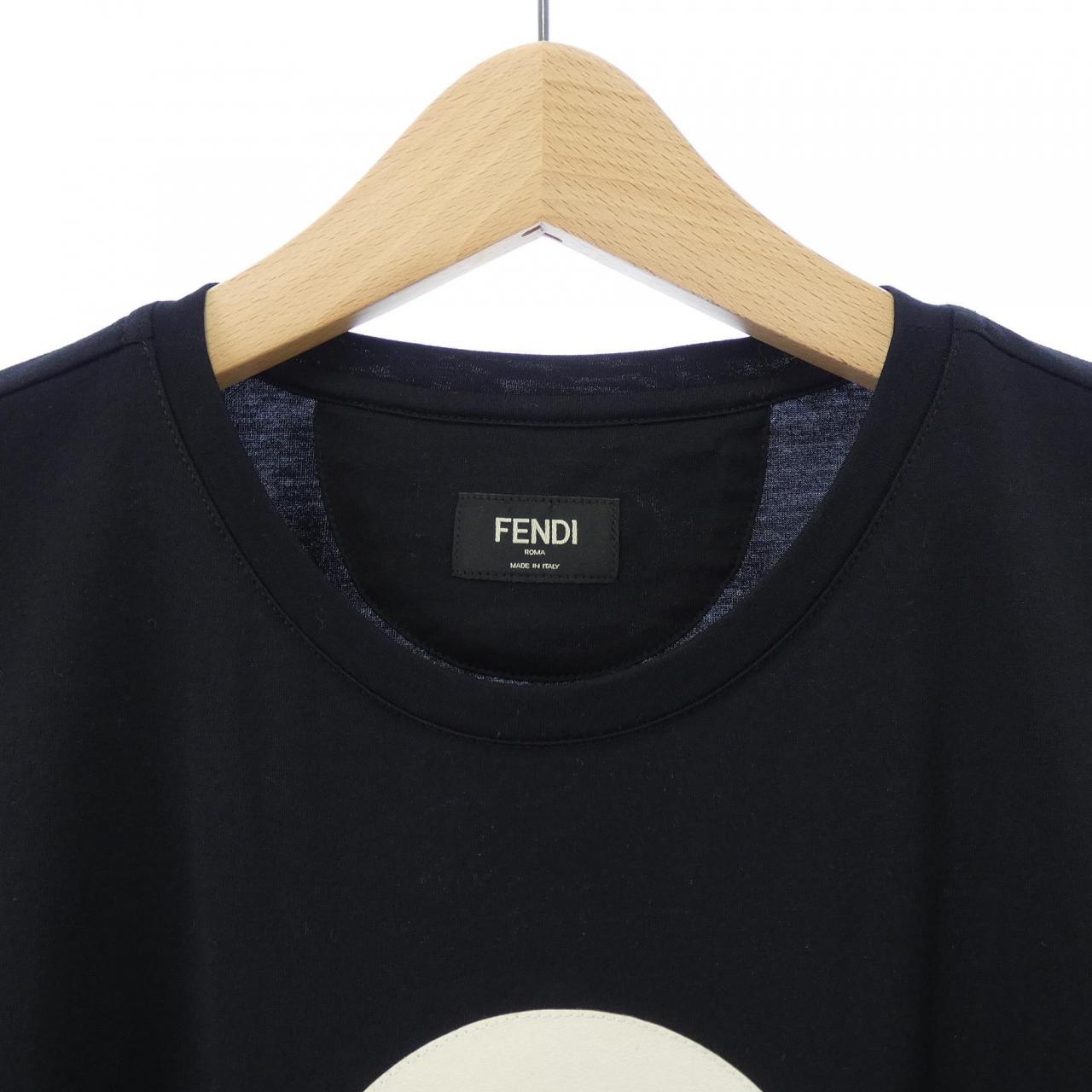 フェンディ Tシャツ