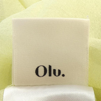 Olu. シャツ