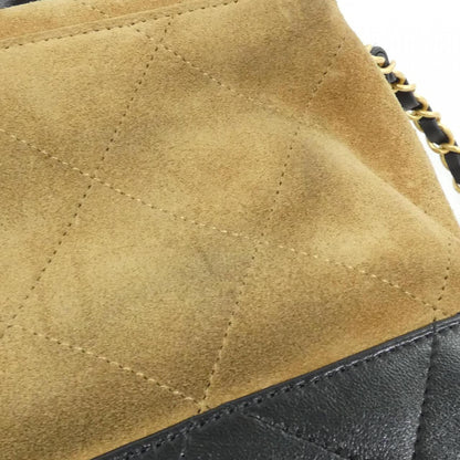 シャネル スエード ラム ショルダーバッグ