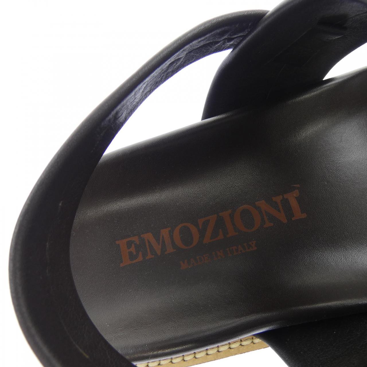 EMOZIONI レザーサンダル