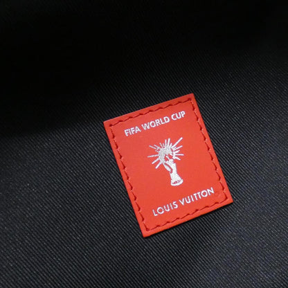 ルイヴィトン エピ アポロ バックパック 限定