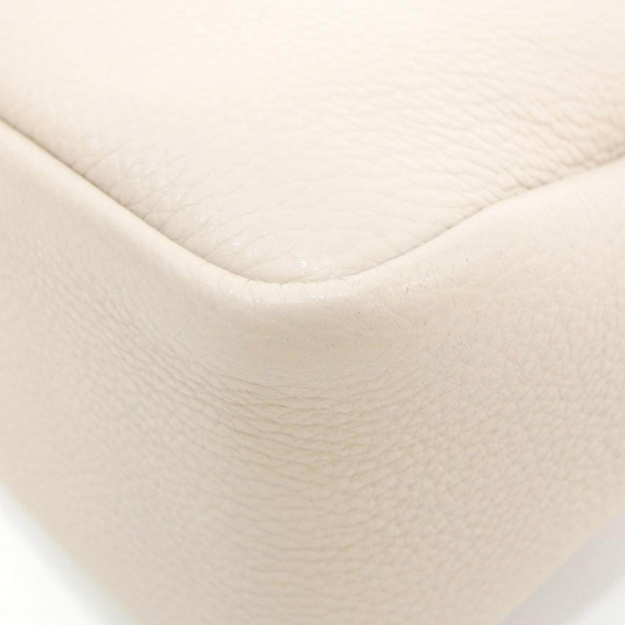 プラダ VIT.DAINO SOFT バッグ