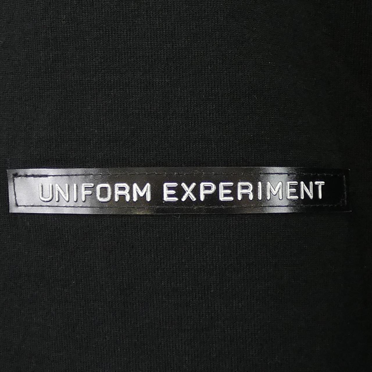 ユニフォームエクスペリメント コットンTシャツ