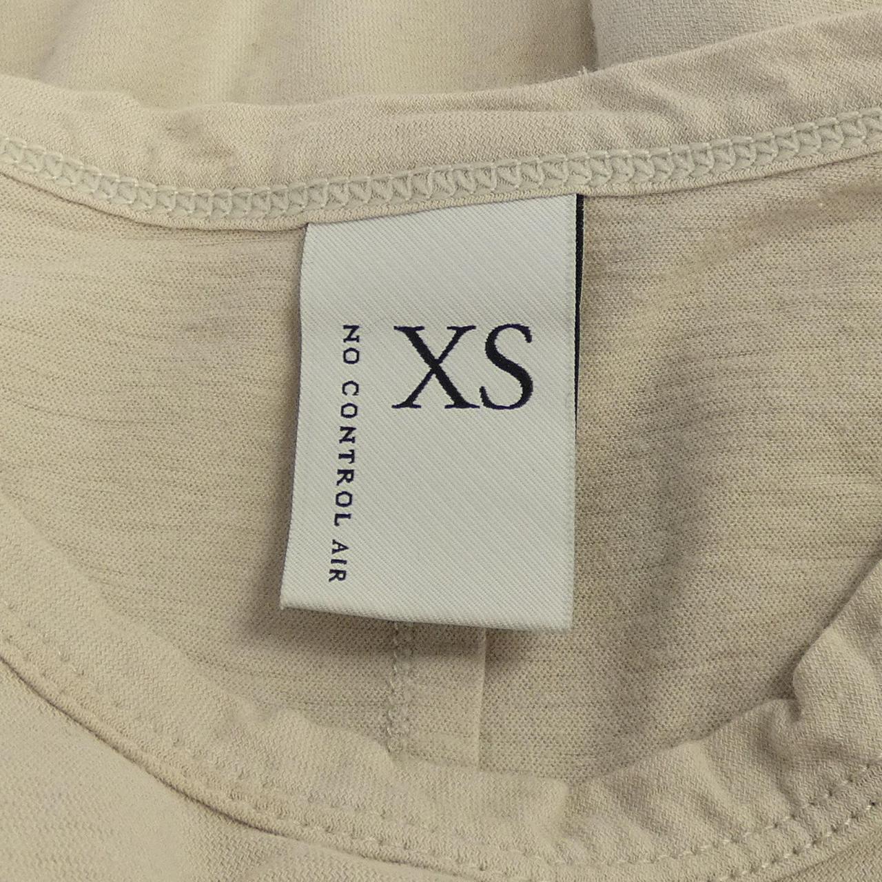 ノーコントロールエアー コットンTシャツ