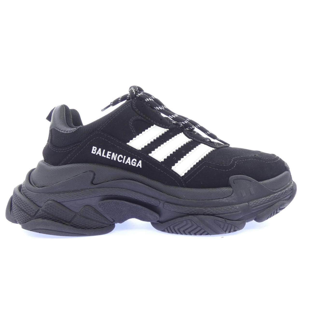バレンシアガ TRIPLE S ADIDAS スニーカー