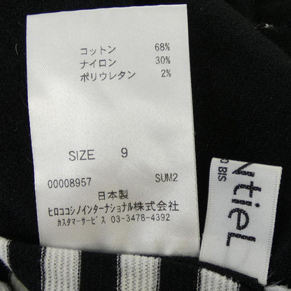 ヒロコビス ニット