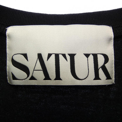 SATUR コットンTシャツ