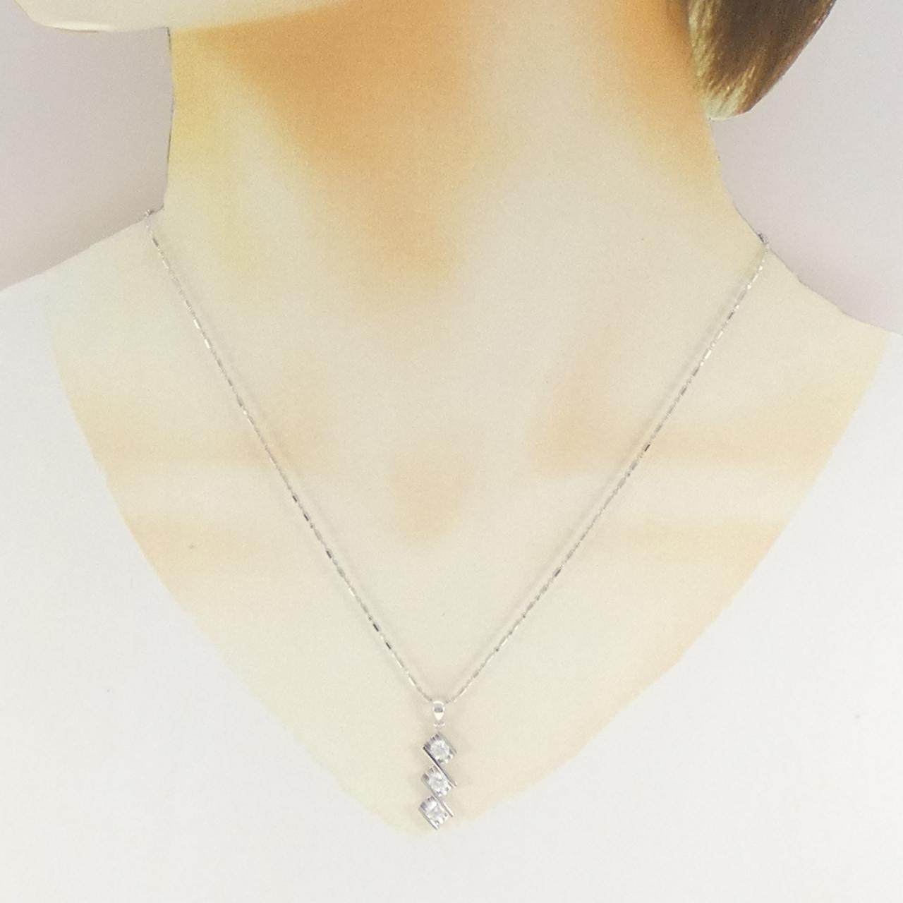 750WGスリーストーンダイヤモンドネックレス