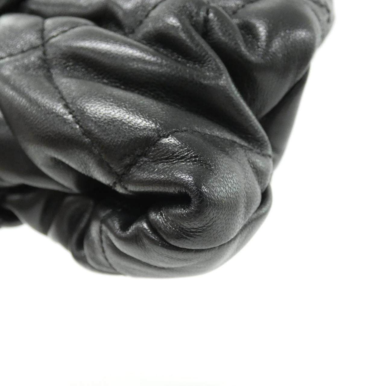 シャネル ラムスキンショルダーバッグ