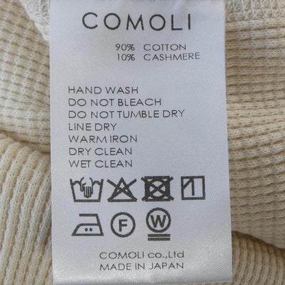 コモリ カシミヤ混トップス
