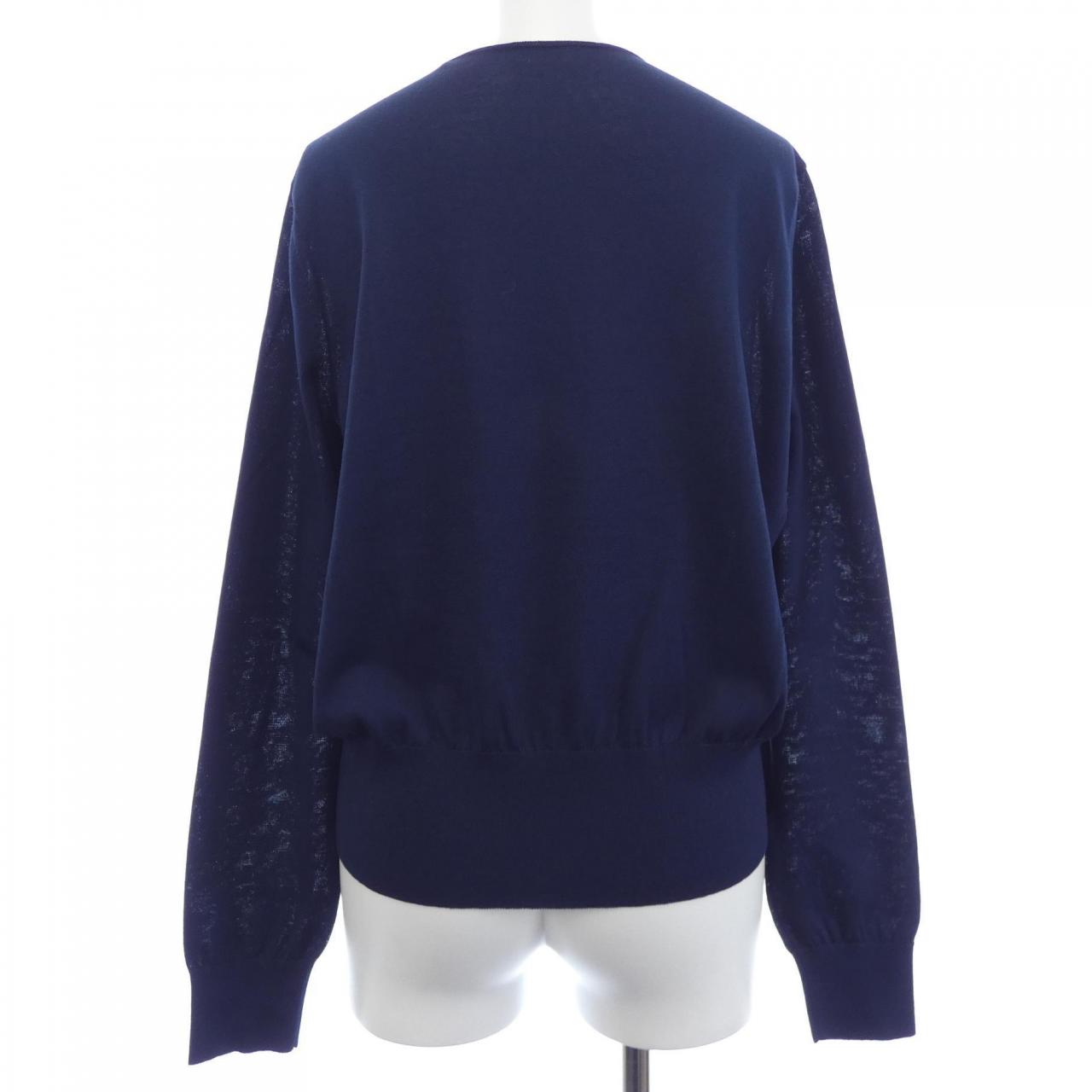 シクラス トップス