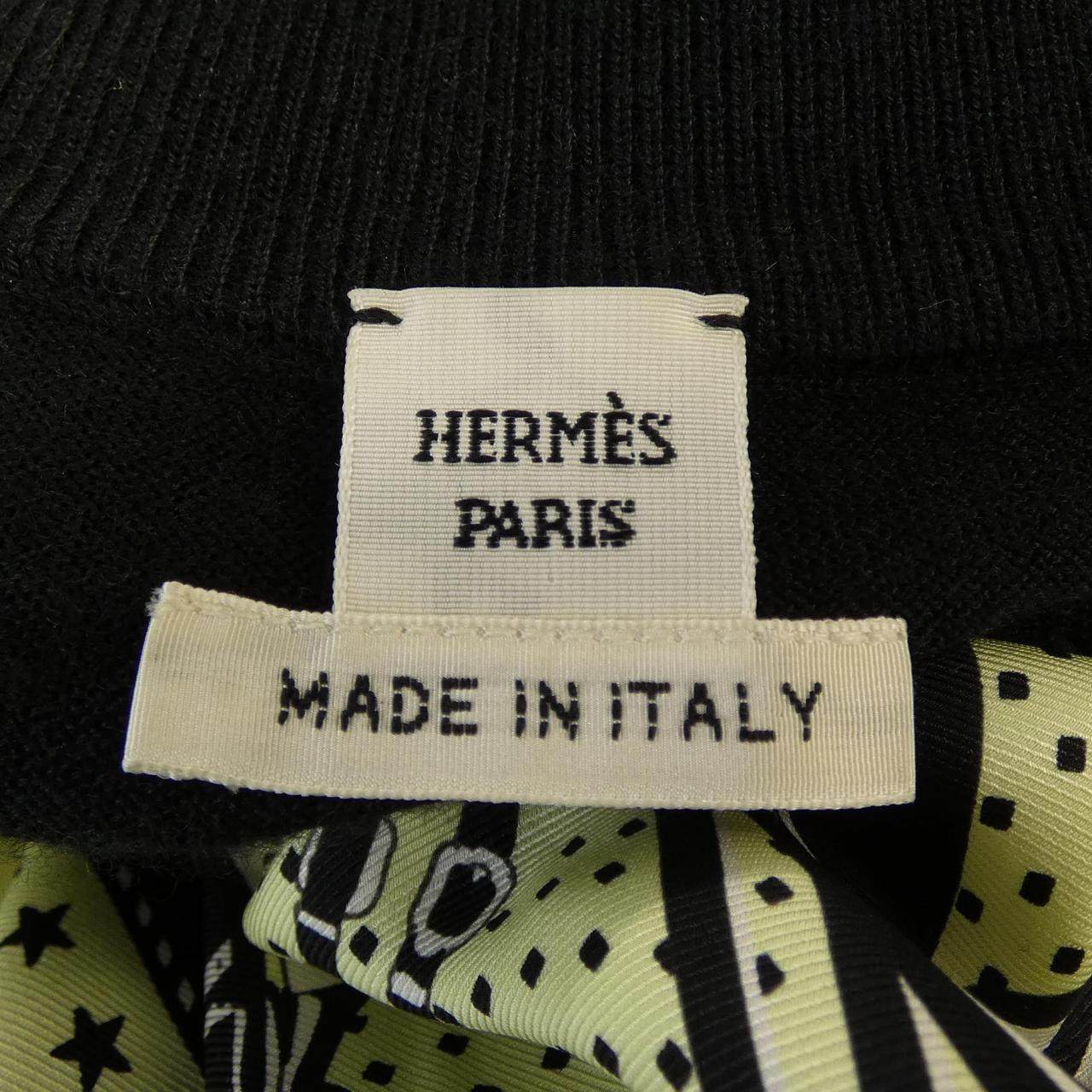 エルメス HARNAIS DE COUR BANDANA シルクカシミヤトップス