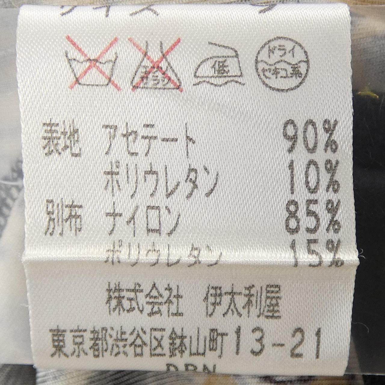 伊太利屋 トップス