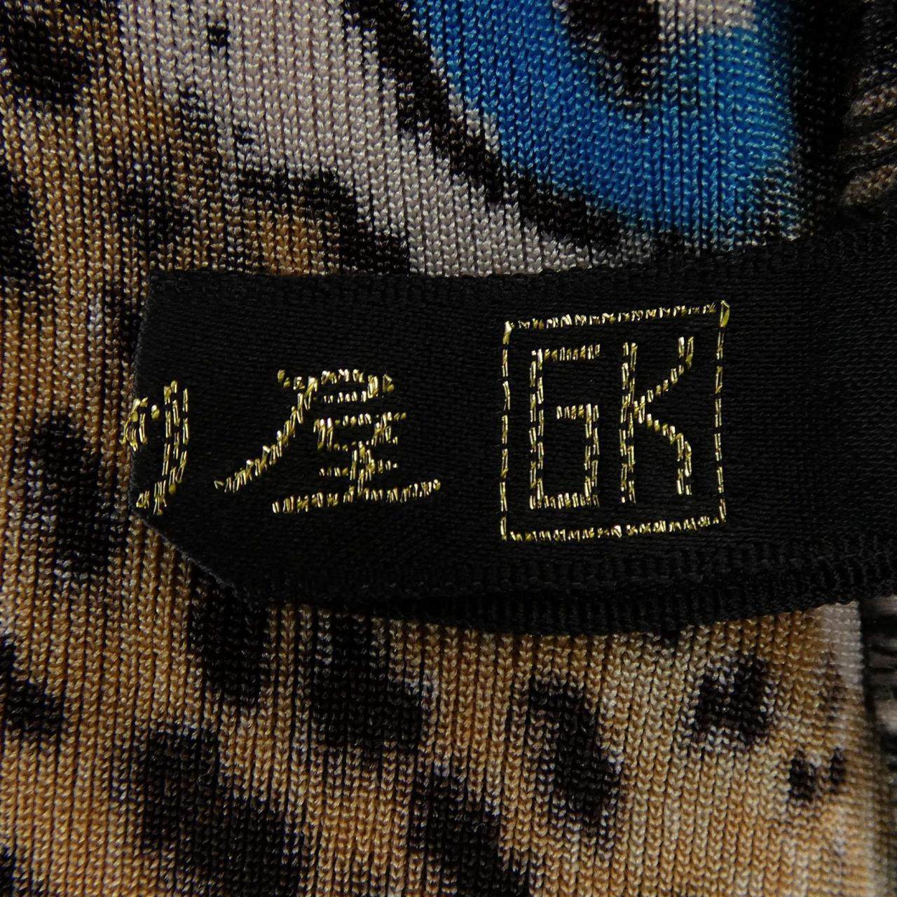 伊太利屋トップス