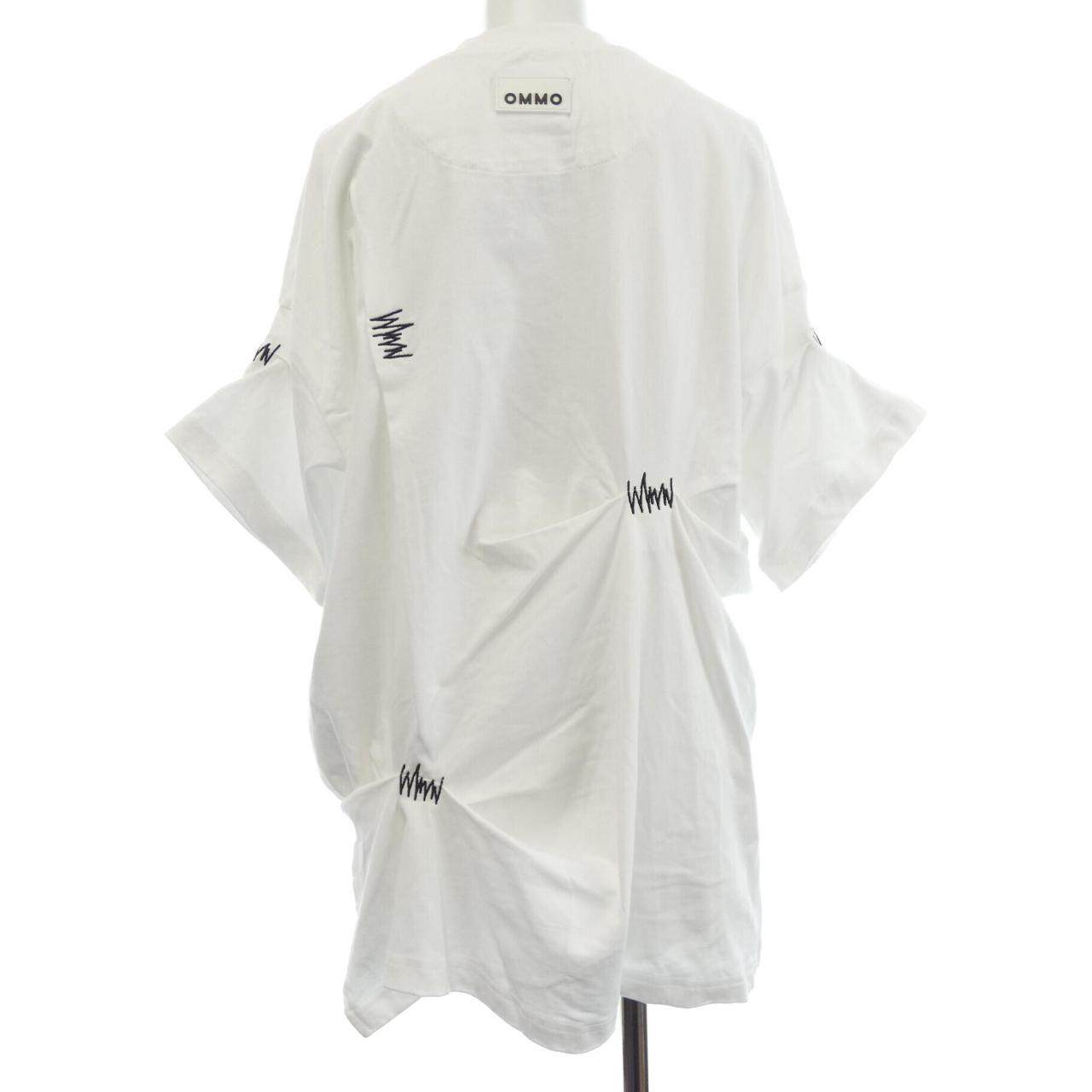 OMMO コットンTシャツ
