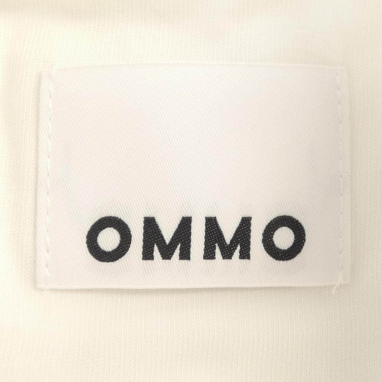 OMMO コットンTシャツ