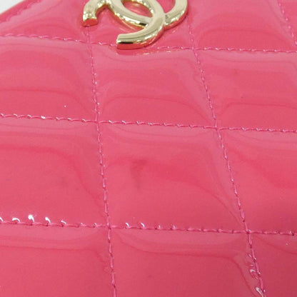 シャネル エナメルラムスキン長財布