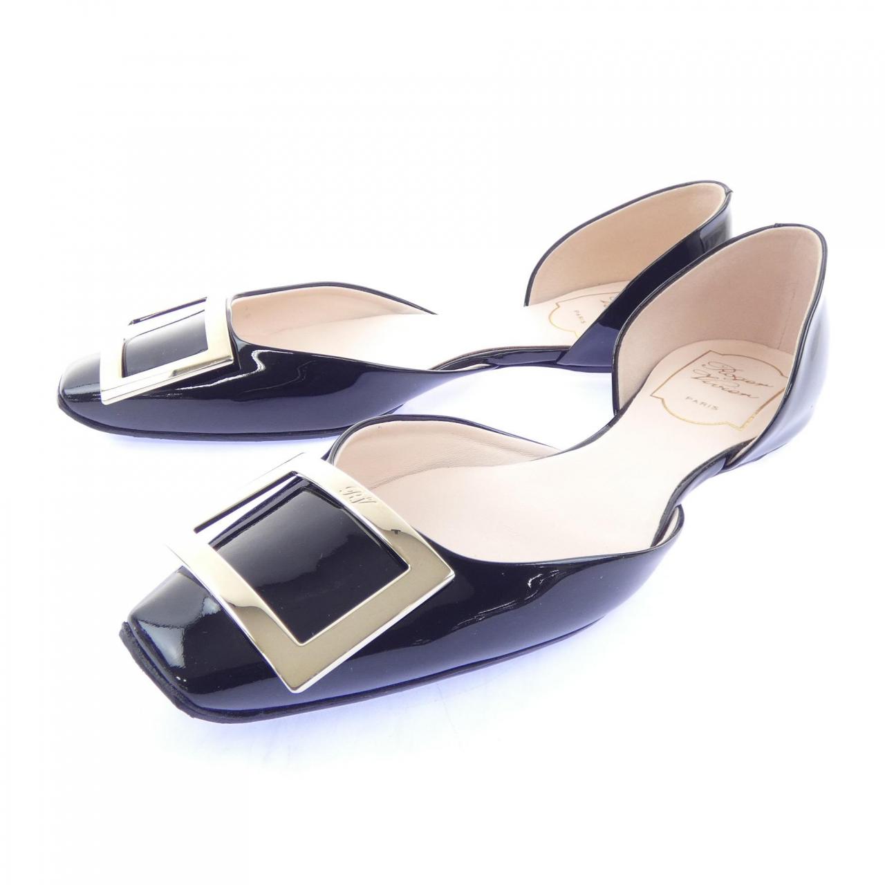 ロジェヴィヴィエ フラットシューズ