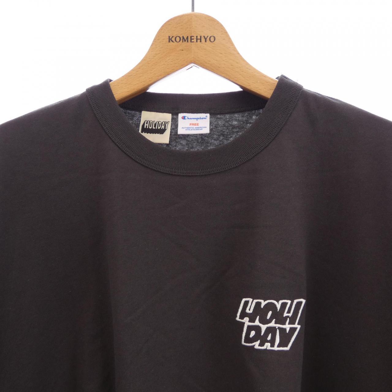 ホリデイ CHAMPION コットンTシャツ