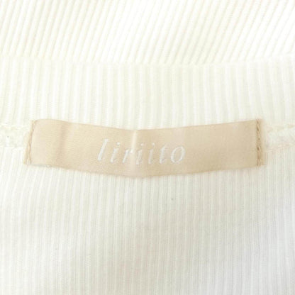LIRIITO トップス