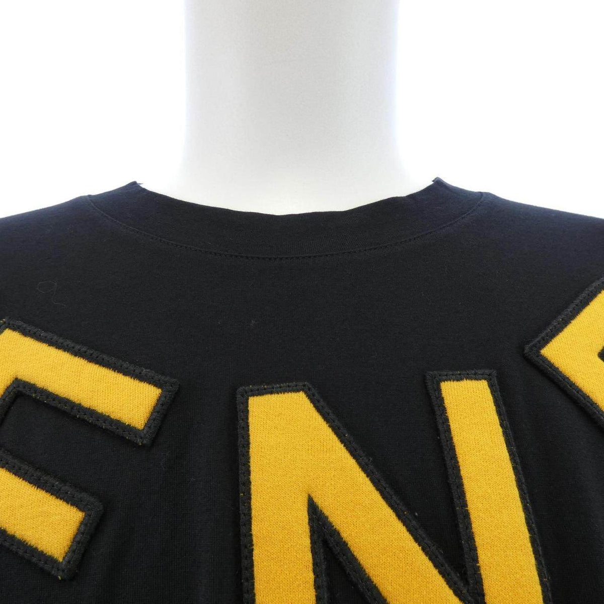 フェンディ Tシャツ