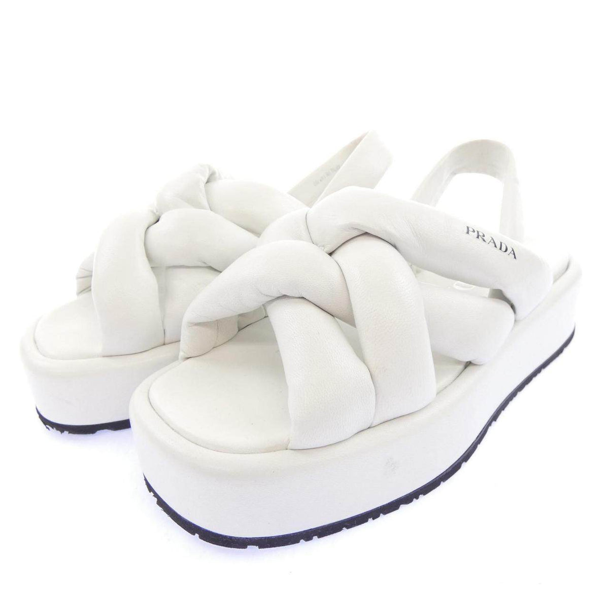 プラダ ナッパレザーサンダル